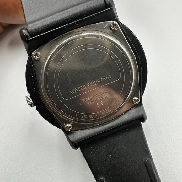 3/$30 Quantum Watch Women Black Red Easy To Read Dial Resin Buckle Band - Picture 2 of 13